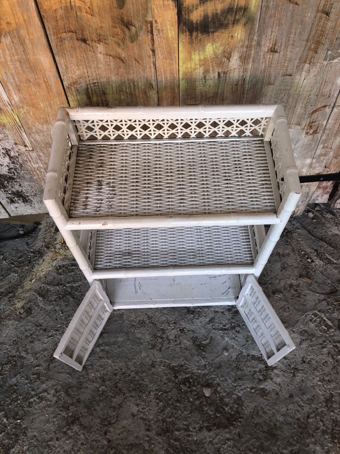 Lot 3 meubles commodes rotin blanc vintage