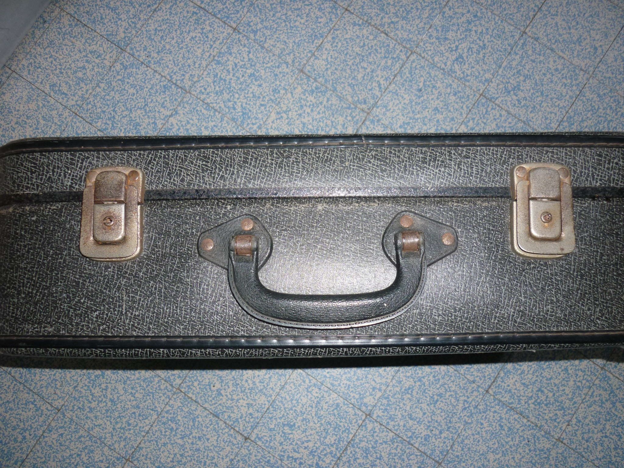 Valise grise foncée Unica