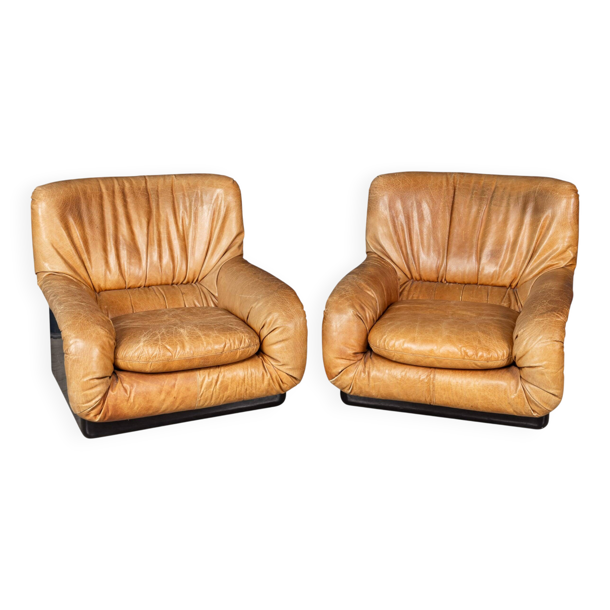 Vintage 20thc pair of italian leather lounge chairs by rossi di albizzate