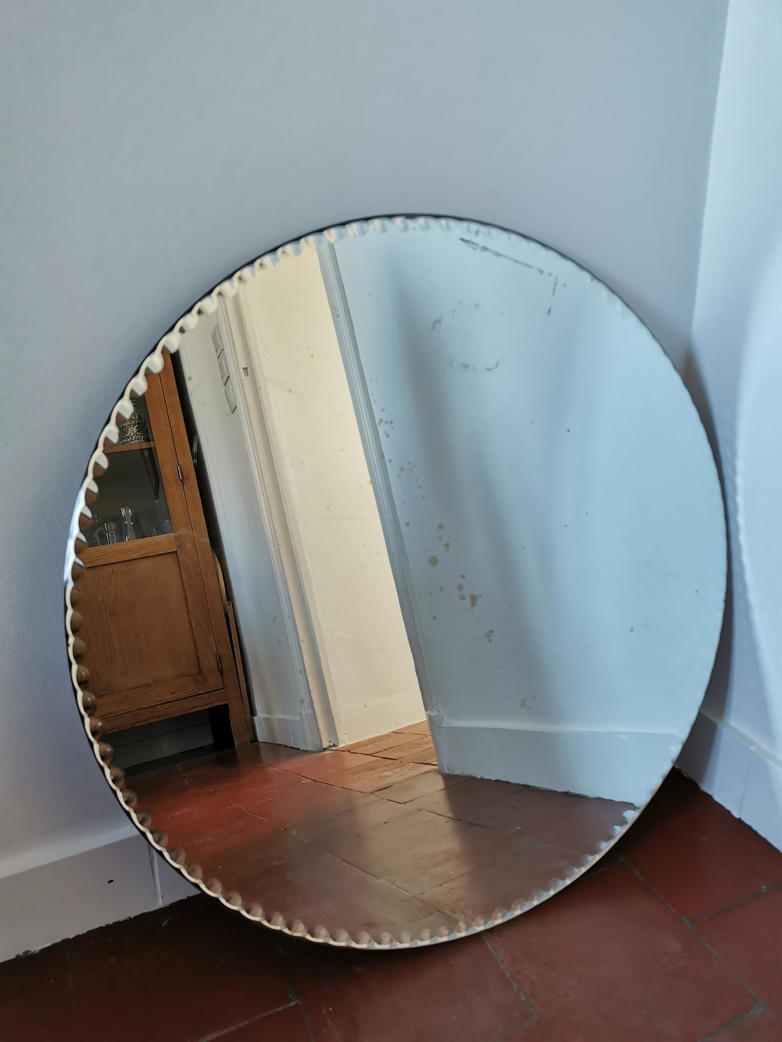 Round beveled mirror 59 cm