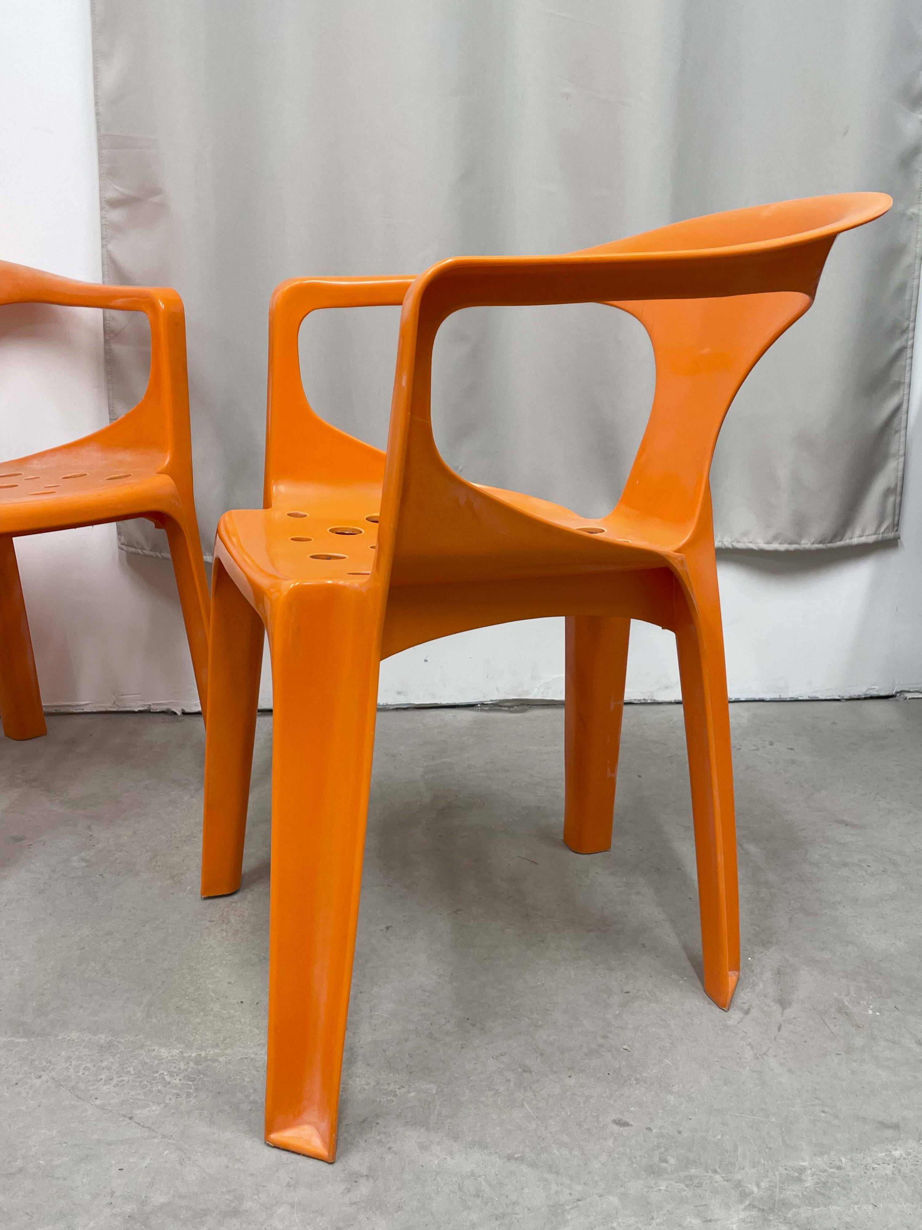4 chairs "Armchair 300", Henry Massonet, Stamp, 1972