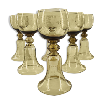Suite of 6 bohemian crystal wine glasses
