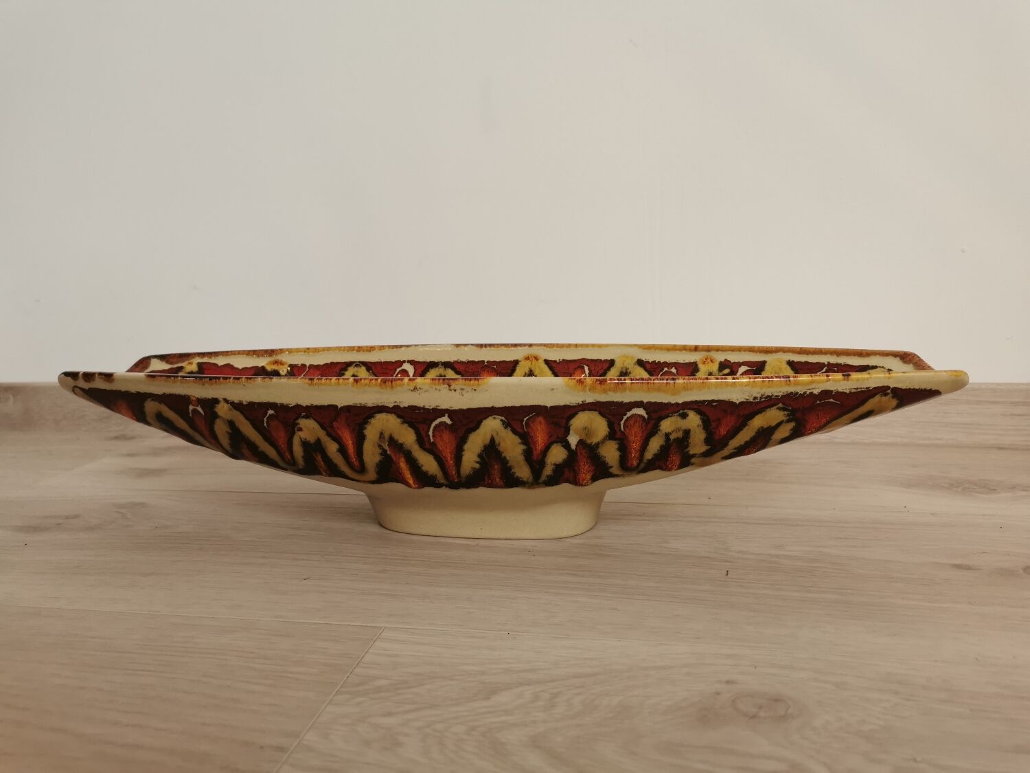 Long ceramic bowl, Saint Clément