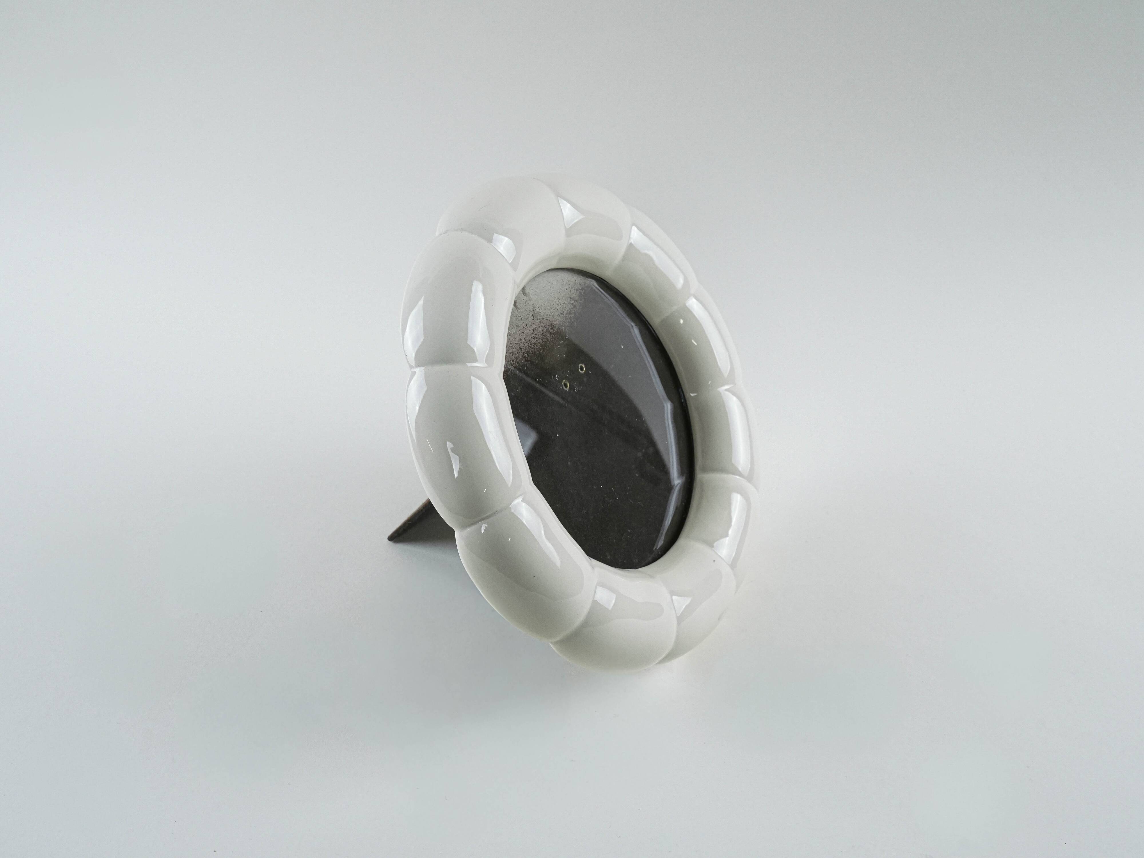 Decorative porcelain frame, Italian design, 1970s, production: Italy