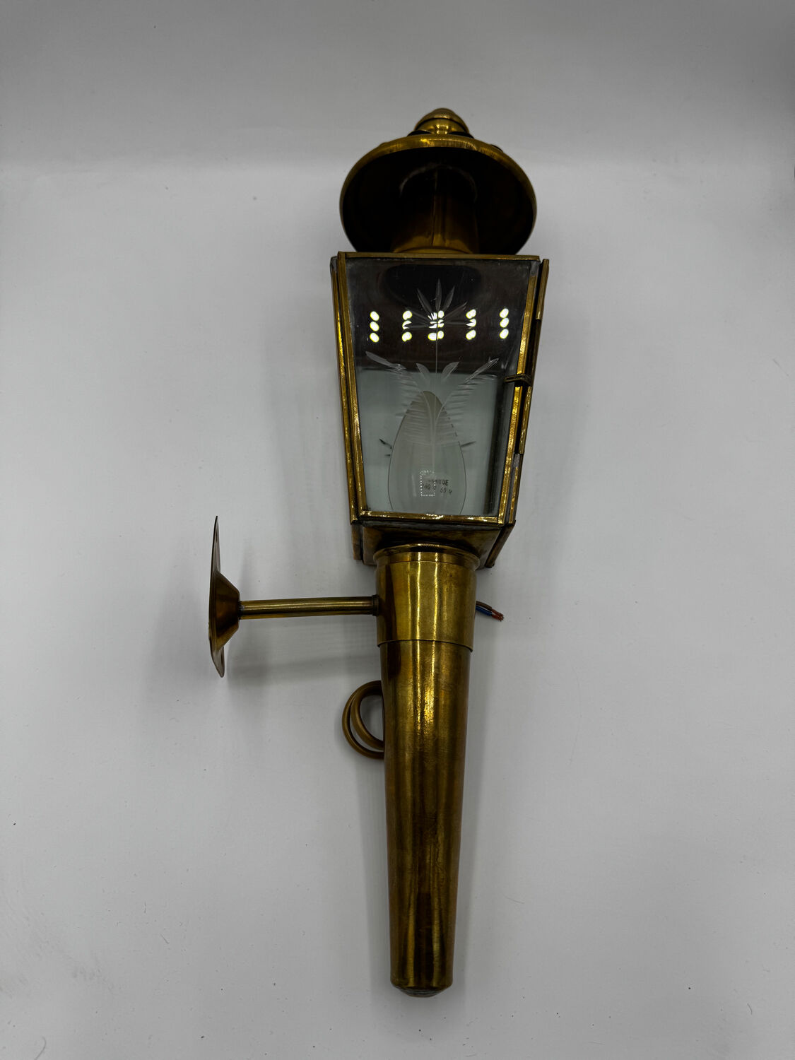 19th-century carriage lamp