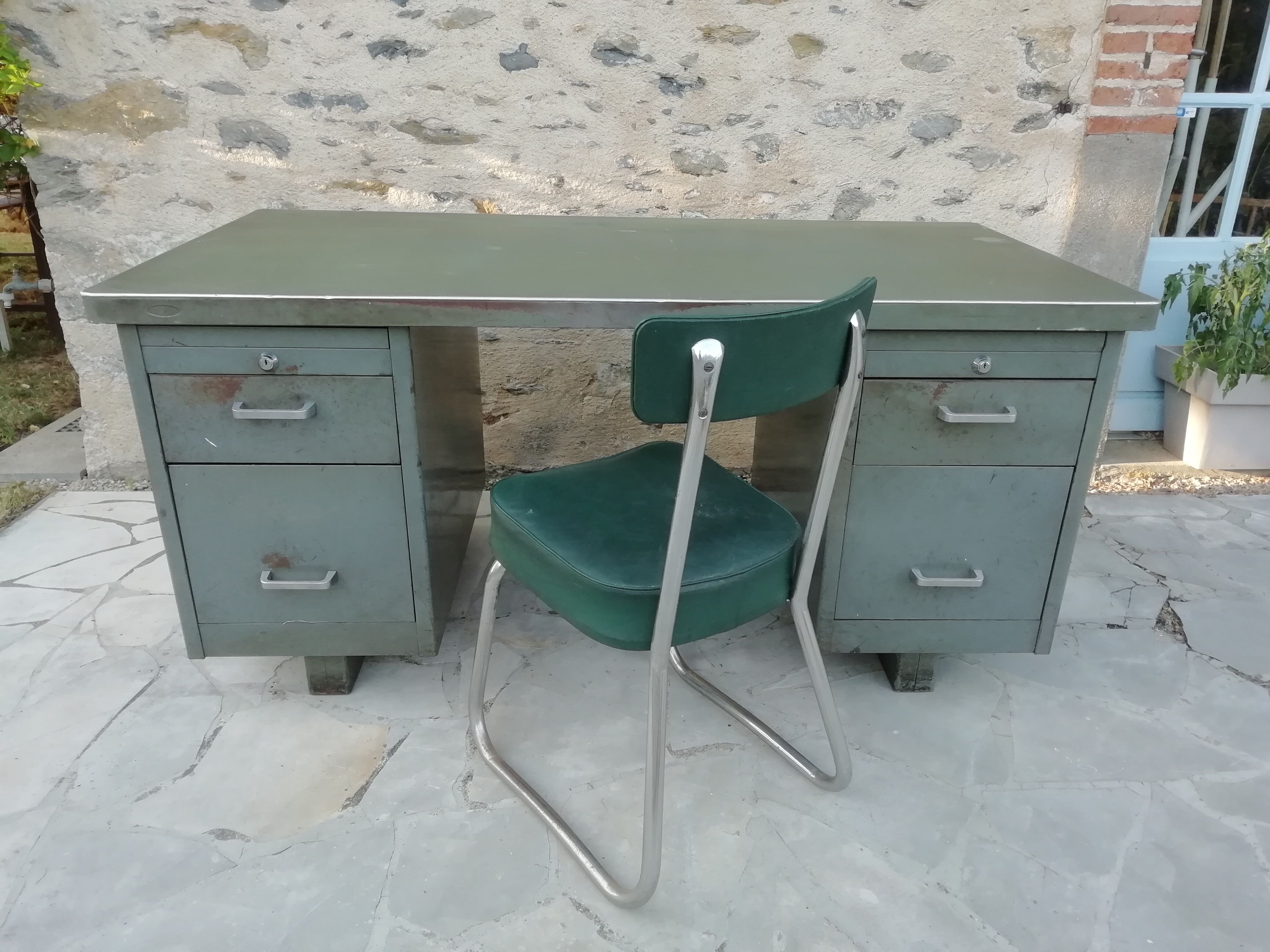 Strafor metal desk, 50-year-long chair