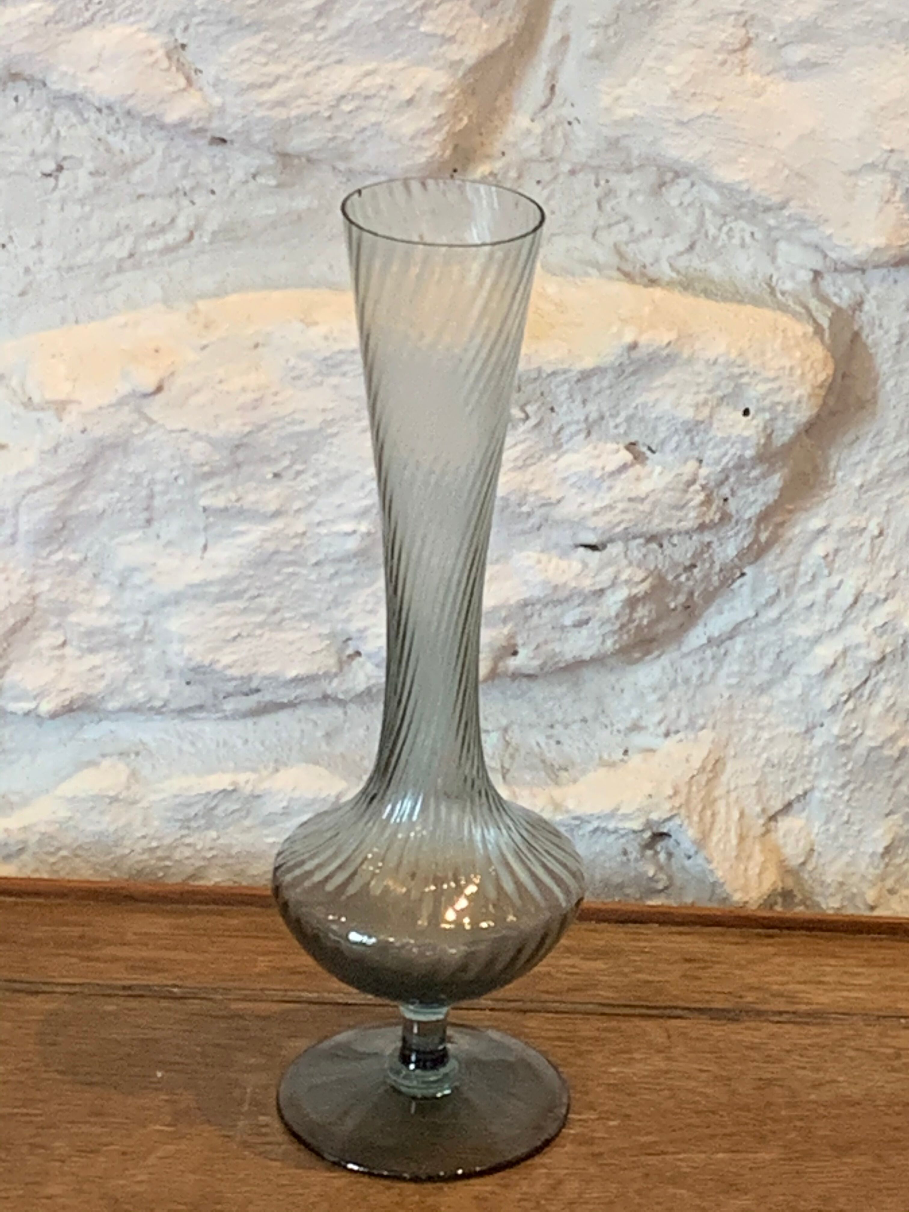 Vintage soliflore twisted glass grey vase