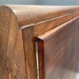 Armoire Art Déco restaurée avec étagères, placage de noyer, Tchécoslovaquie, années 1930