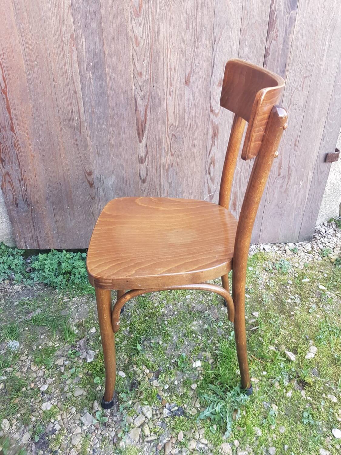 Old vintage Baumann style bistro chair in wood