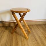 Round folding stool