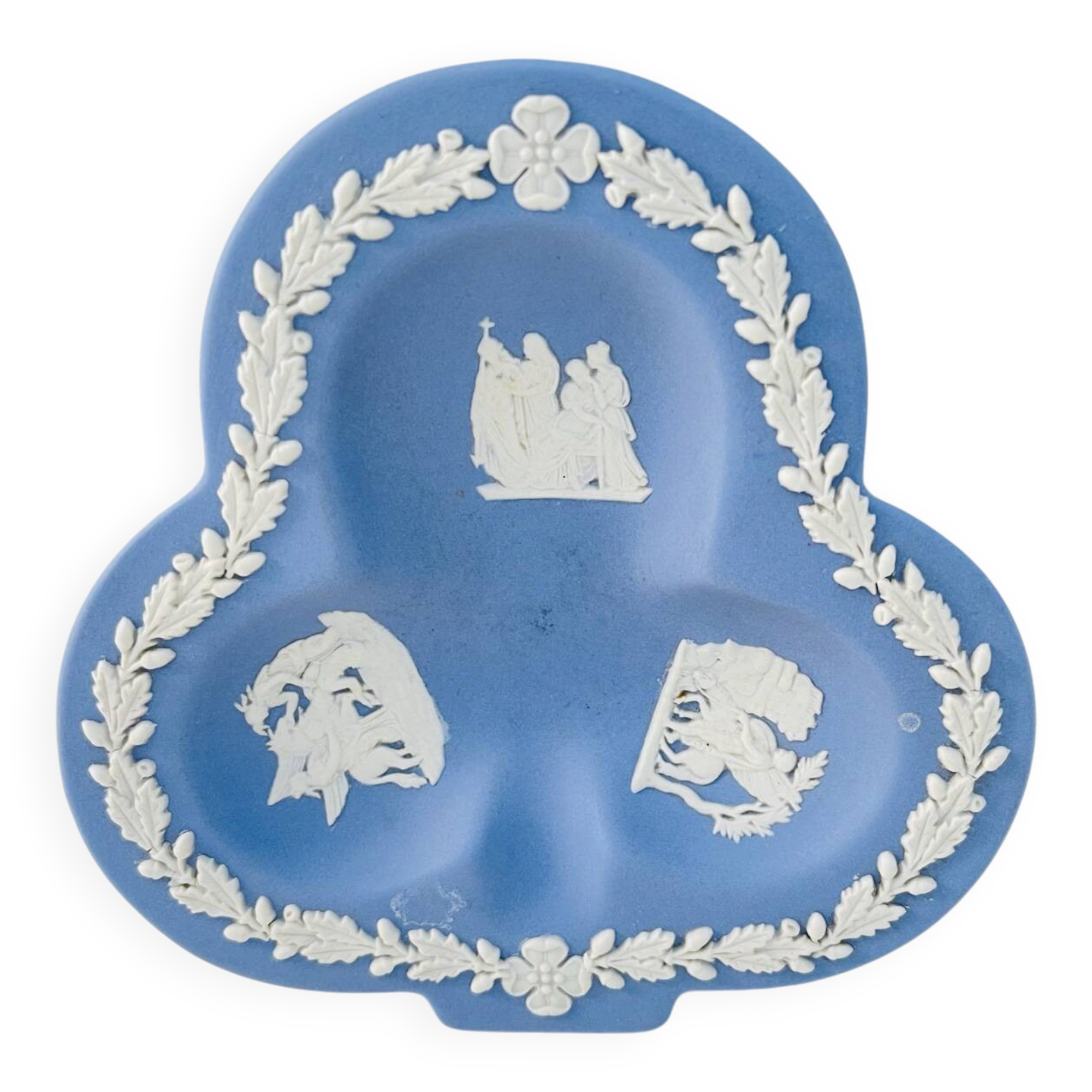 Small Wedgwood blue jasperware trinket dish – England