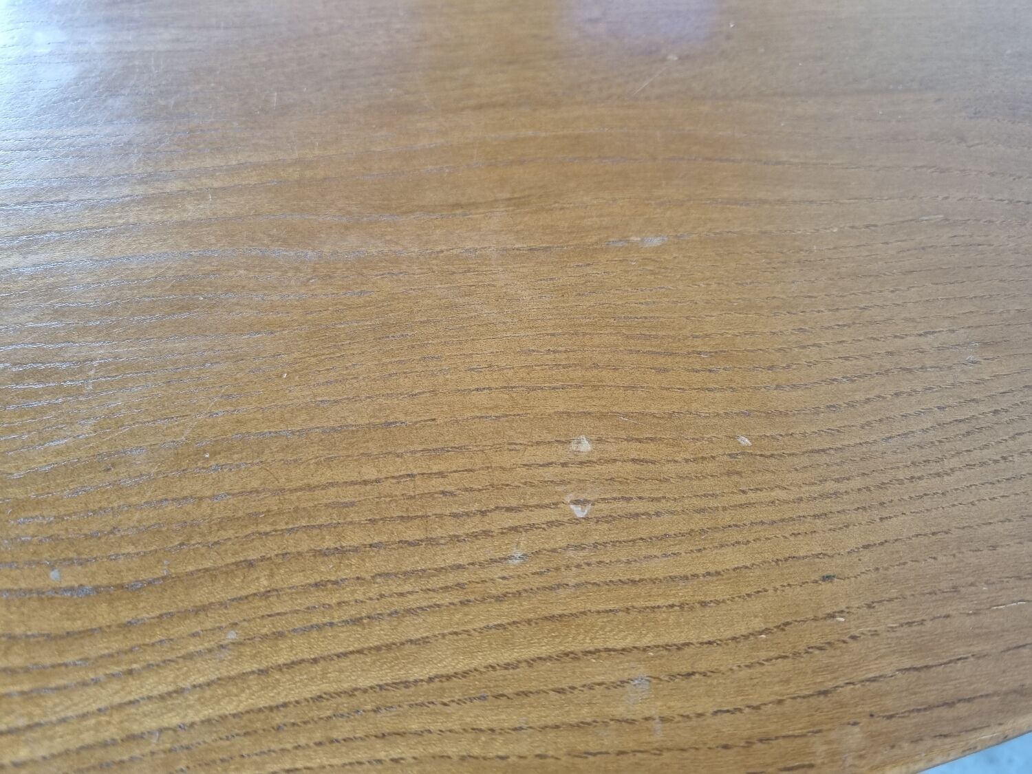 Table à manger en orme de Luigi Gorgoni années 80
