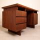Bureau de centre a caissons, scandinave en teck, vers 1960-1970