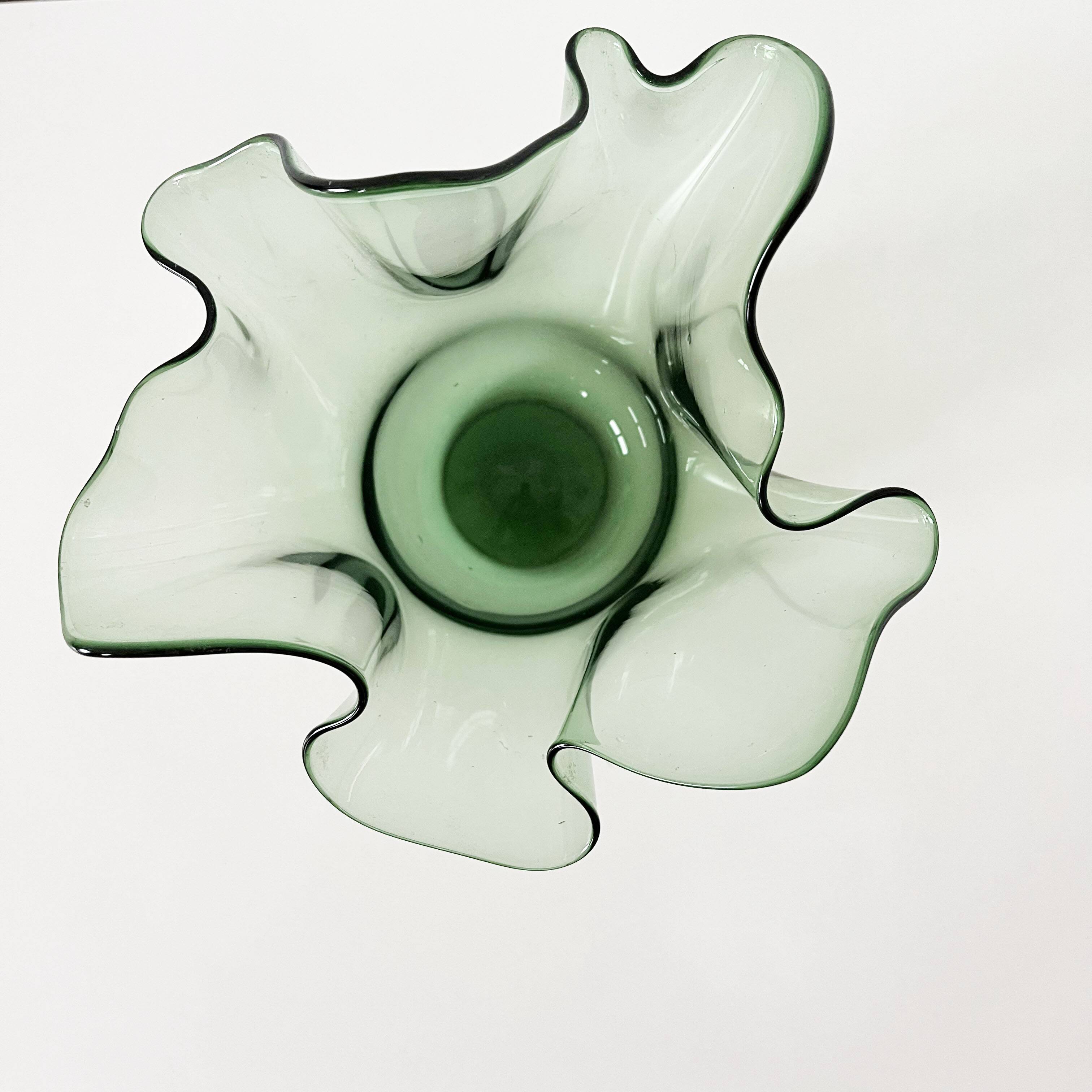 Italian blown glass handkerchief vase Empoli 1950