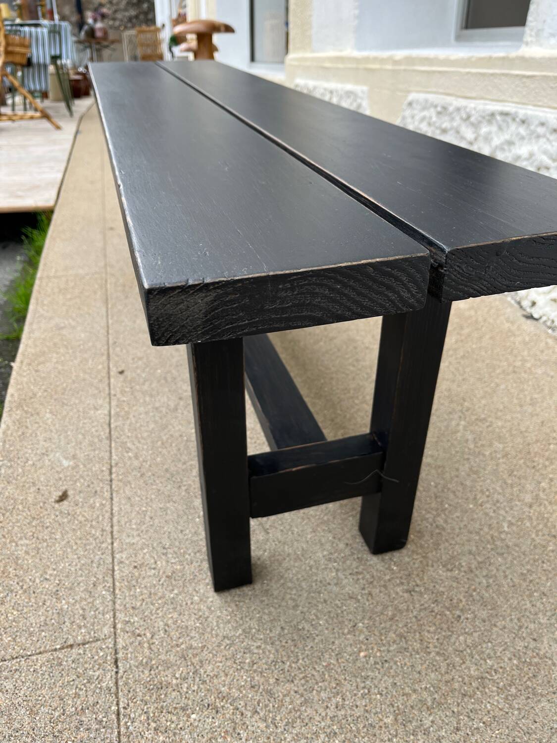 Banc en bois patiné noire