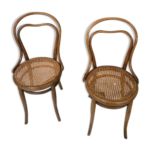 Lot 2 chaises bistro Thonet 14