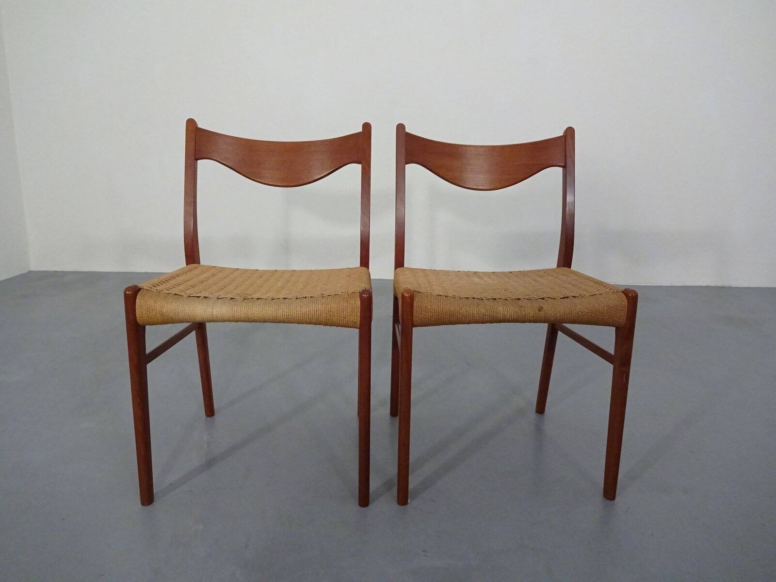 Set of Teak and Paper Cord Dining Chairs by Ejner Larsen for Glyngøre Stolefabrik, 1960s