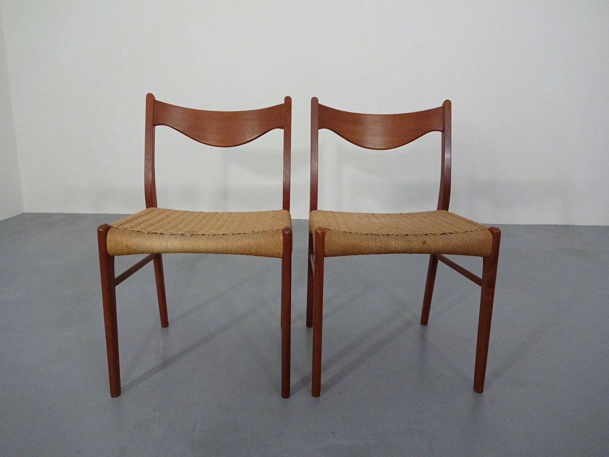 Set of Teak and Paper Cord Dining Chairs by Ejner Larsen for Glyngøre Stolefabrik, 1960s