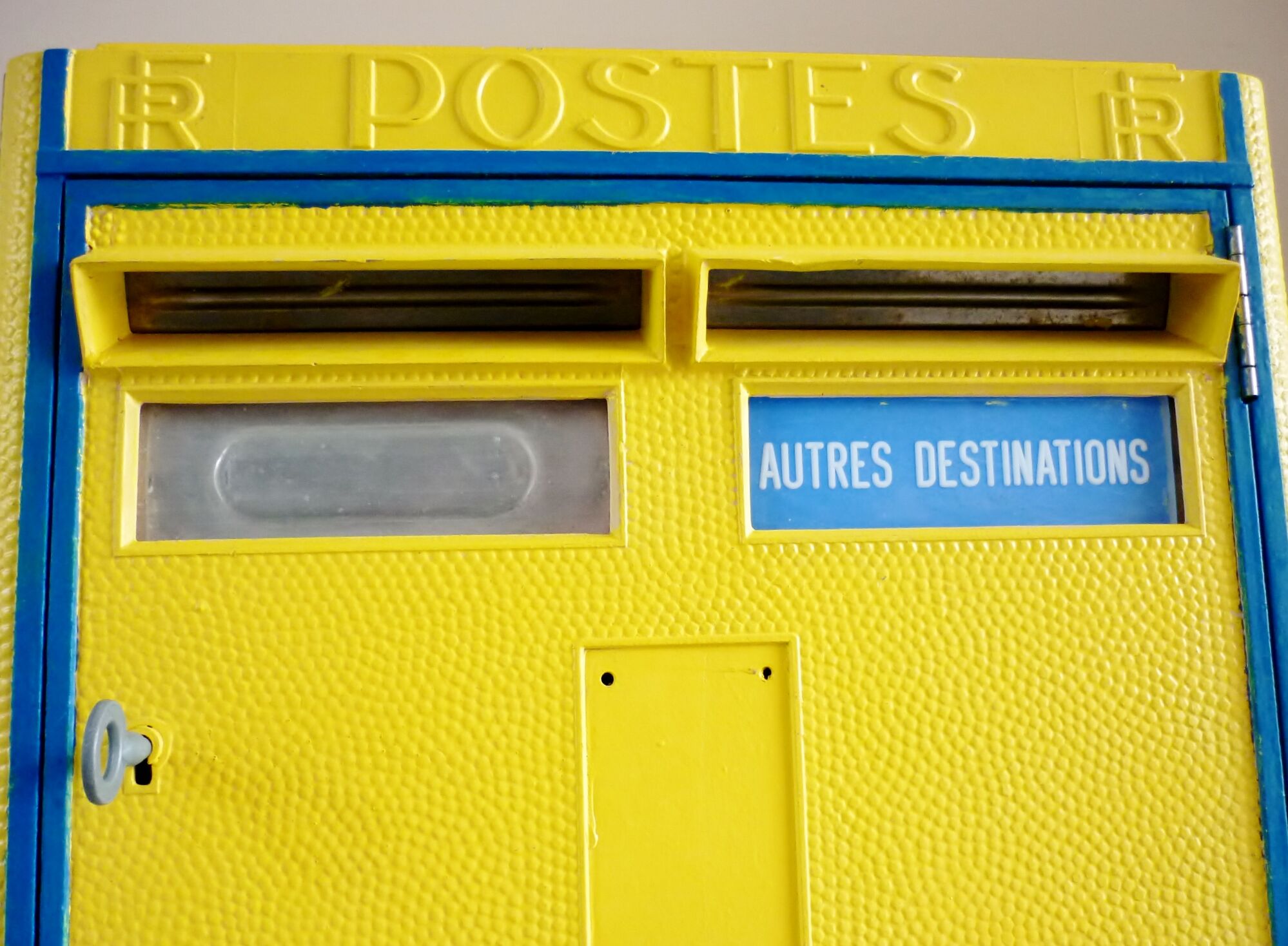 Double mailbox reformed, La Poste Dejoie Nantes 1969