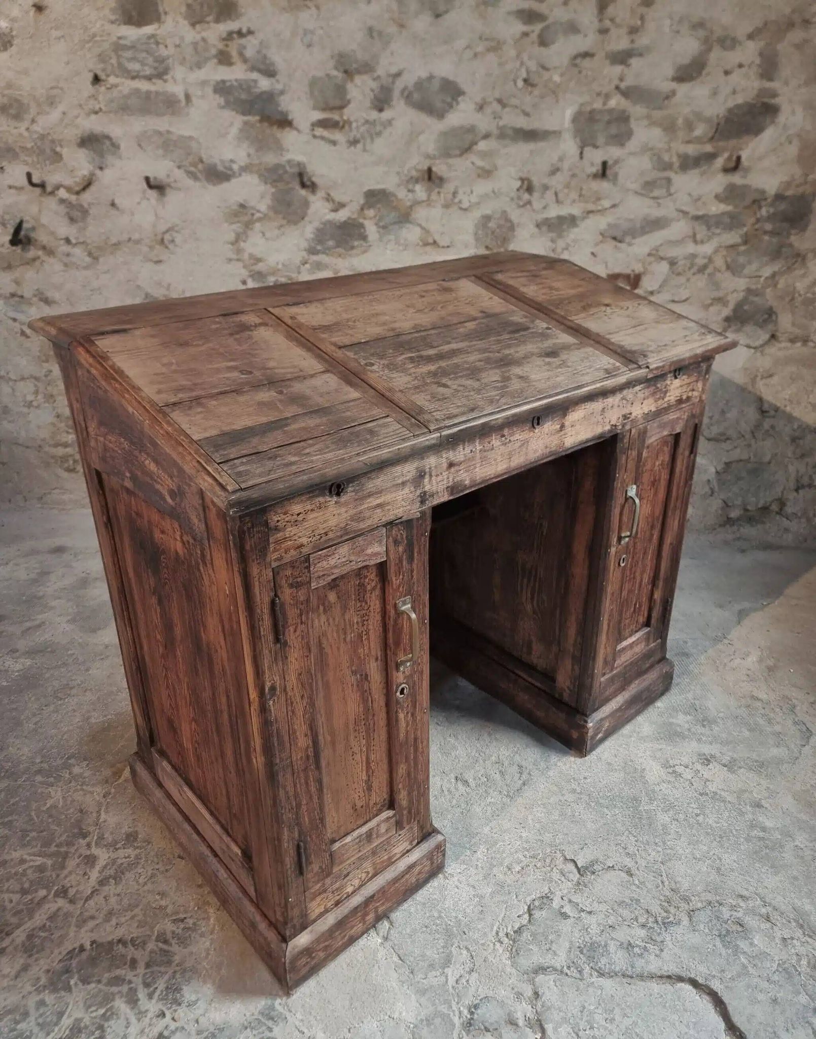 Antique French pine desk – 1880, bar/counter unit with drop-leaf compartments – 65×120×106 cm
