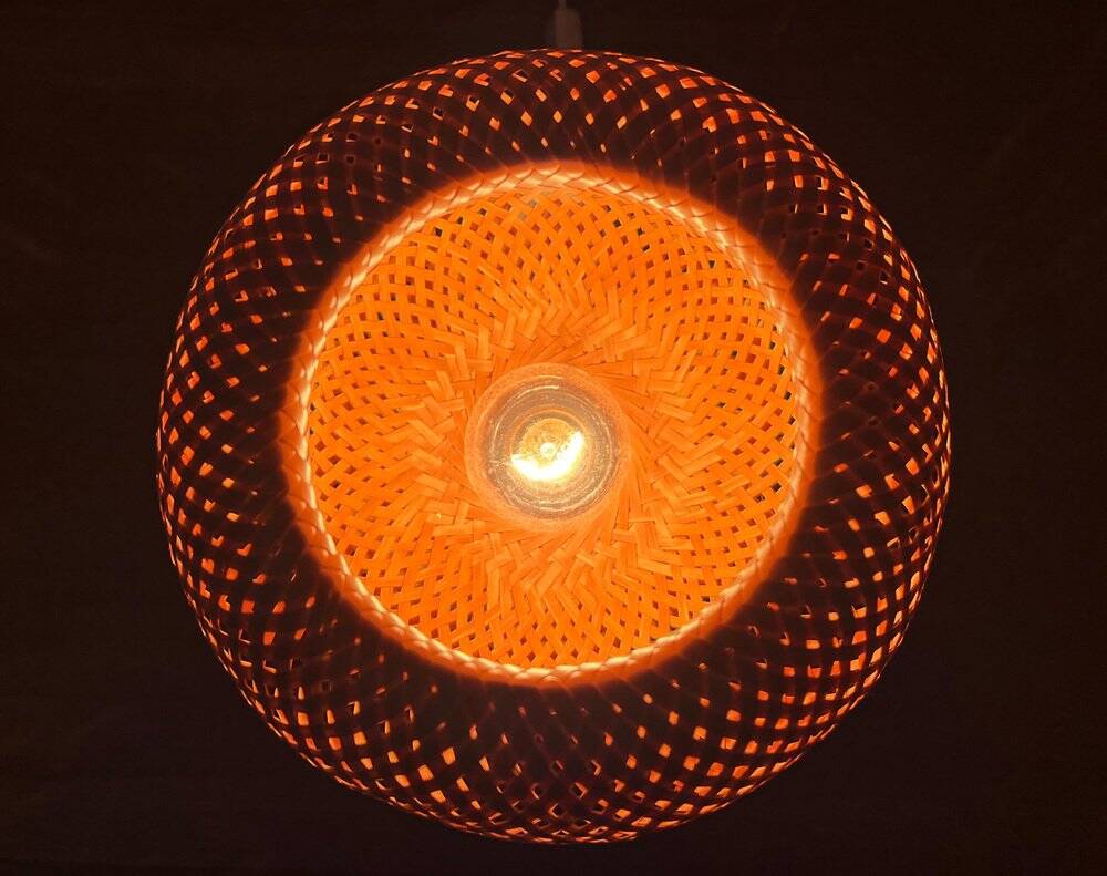 Vintage Scandinavian table lamp in bamboo and wood, 1970s.