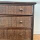 Commode en rotin vintage