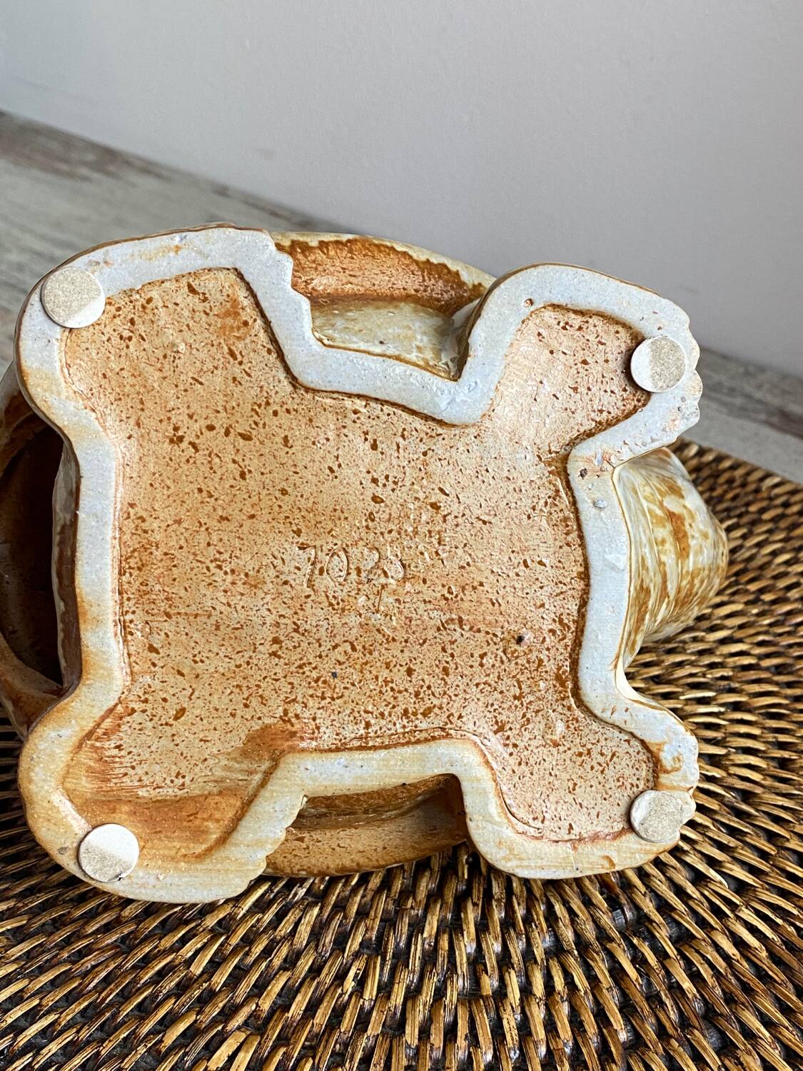 Ceramic turtle candle holder