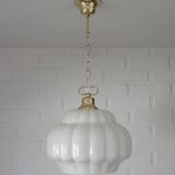 Suspension vintage en verre opalin blanc / Éclairage éclectique années 1970