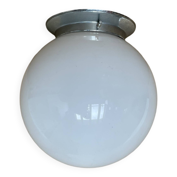 Plafonnier ancien, opaline / globe