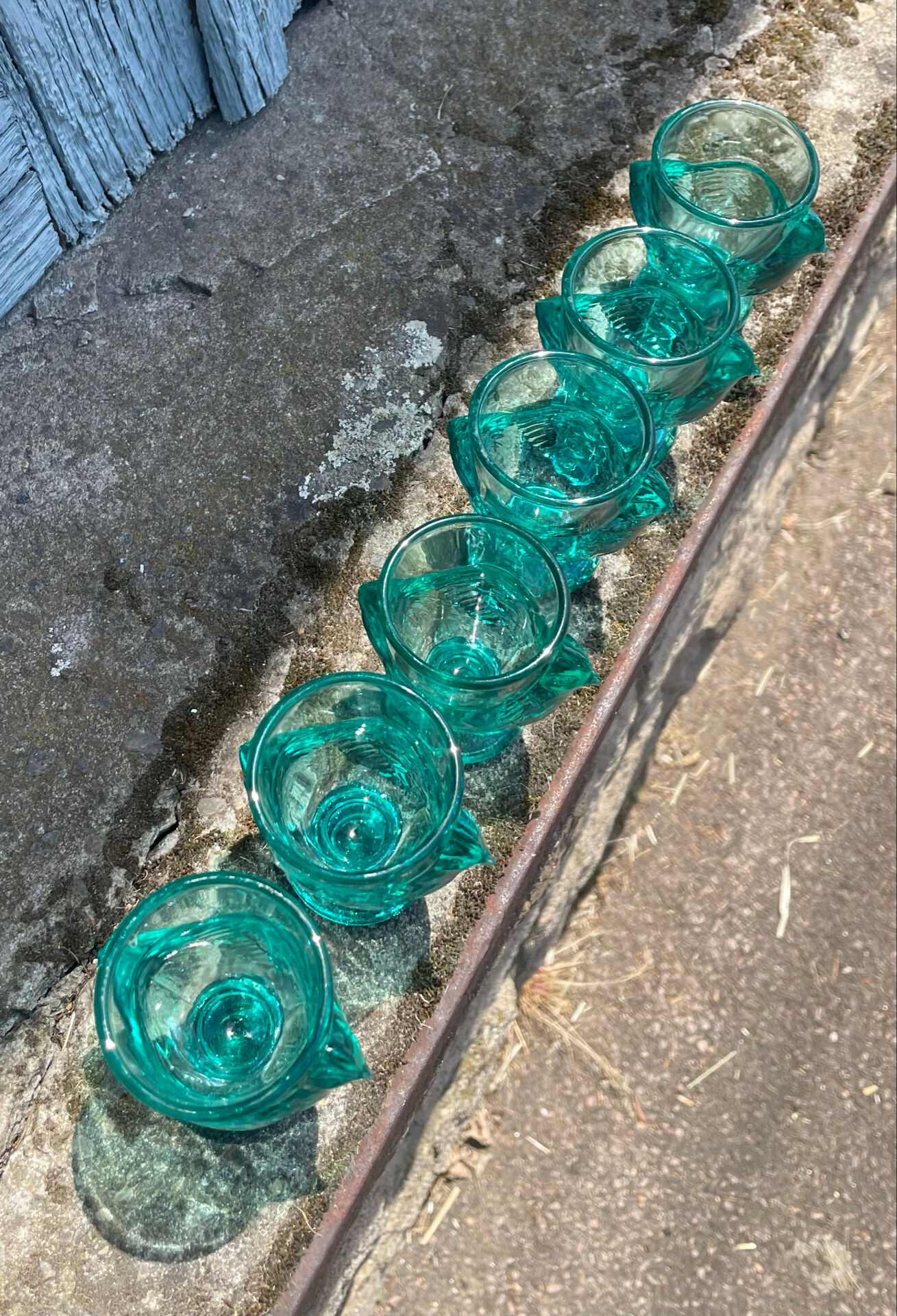 6 vintage turquoise chicken egg cups