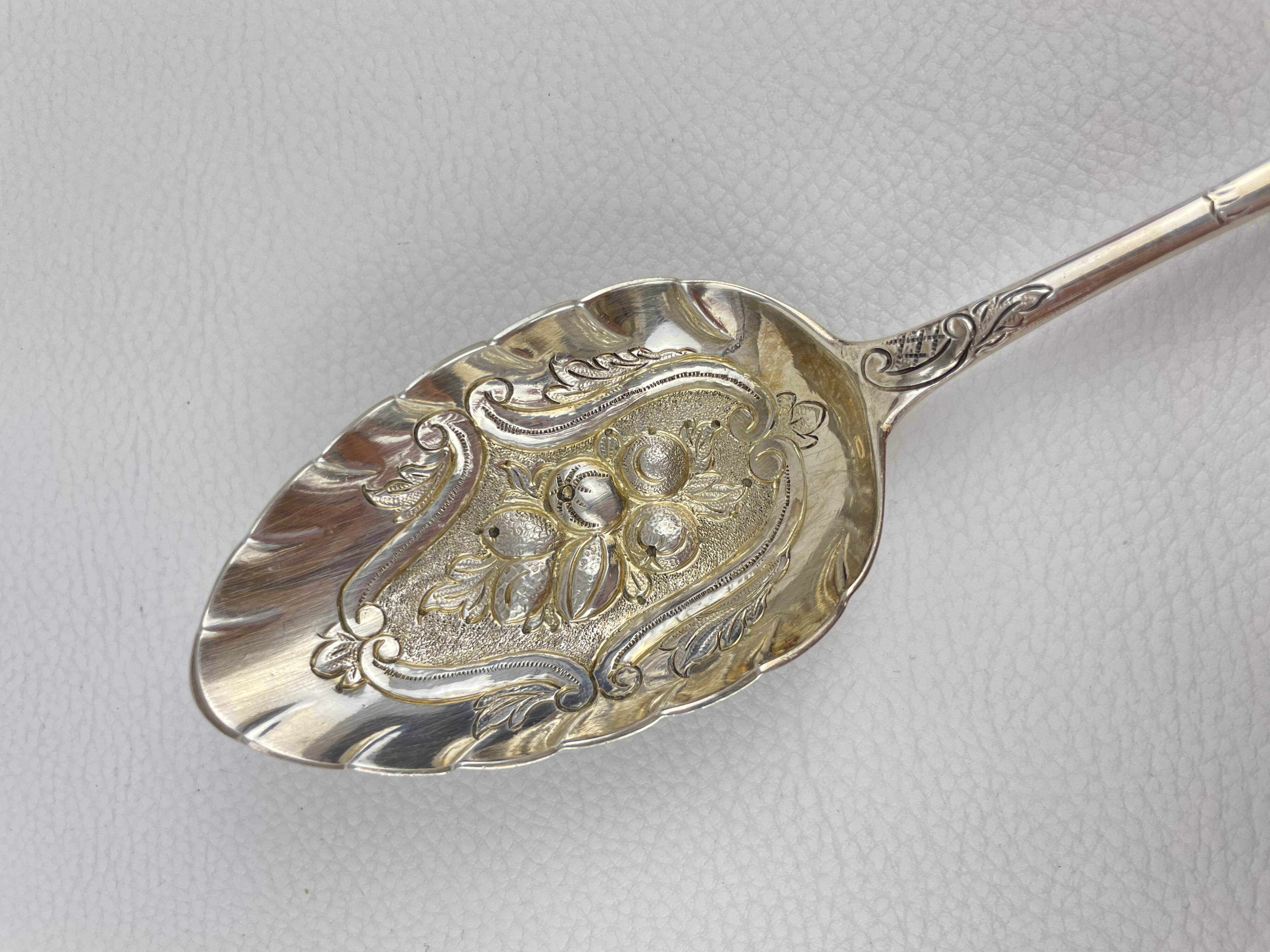 Pair of berry spoons in sterling silver english