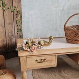 Beautiful oak coffee table