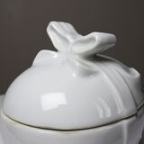 Jewellery box or Easter sweet jar in white porcelain Apilco Deshoulières
