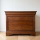 Commode Louis-Philippe ancienne en merisier avec tiroir secret