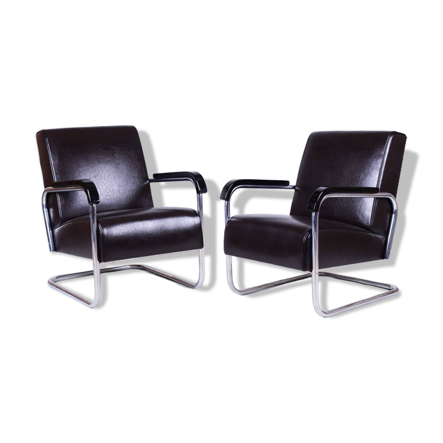 Bauhaus Leather Armchairs from Hynek Gottwald, Czech, 1930s, Set of 2