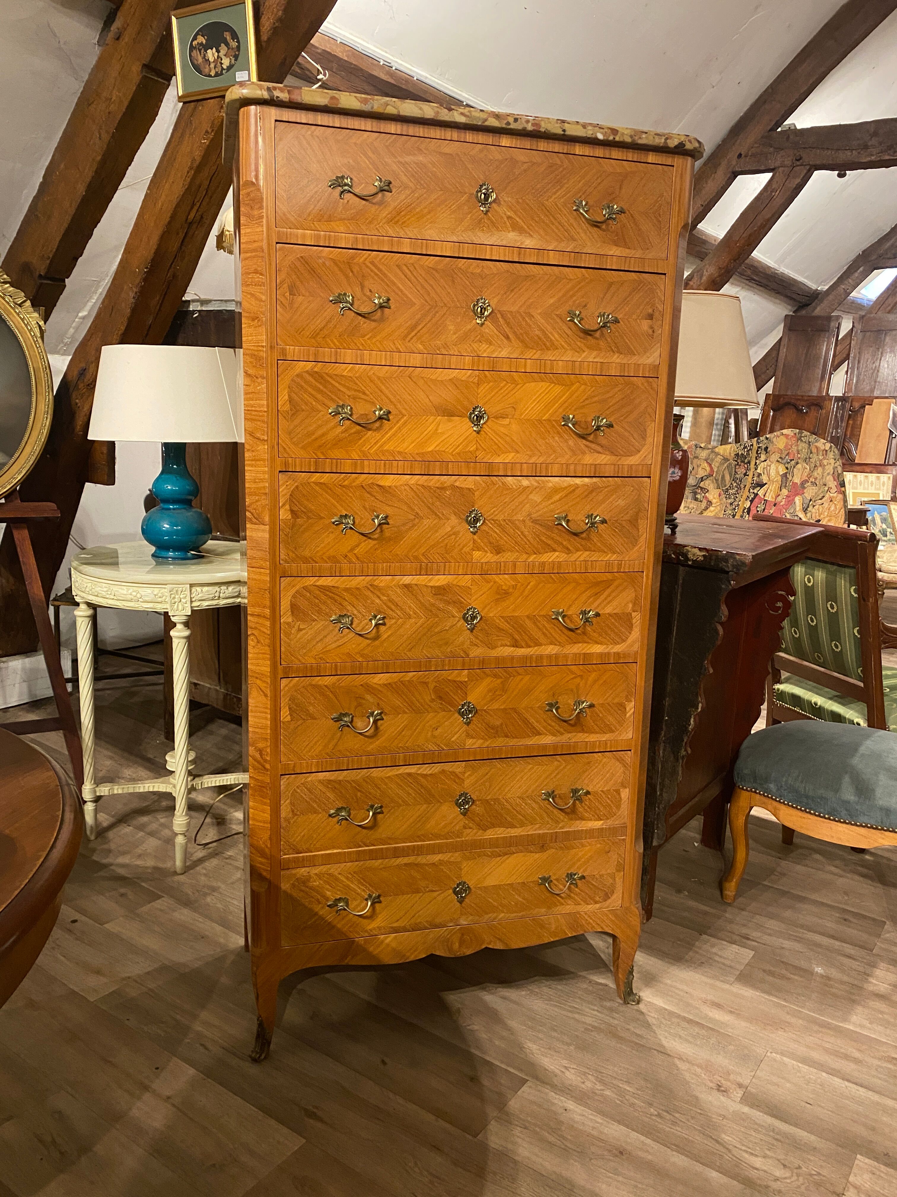 Semainier in rosewood veneer style louis XV Louis XVI