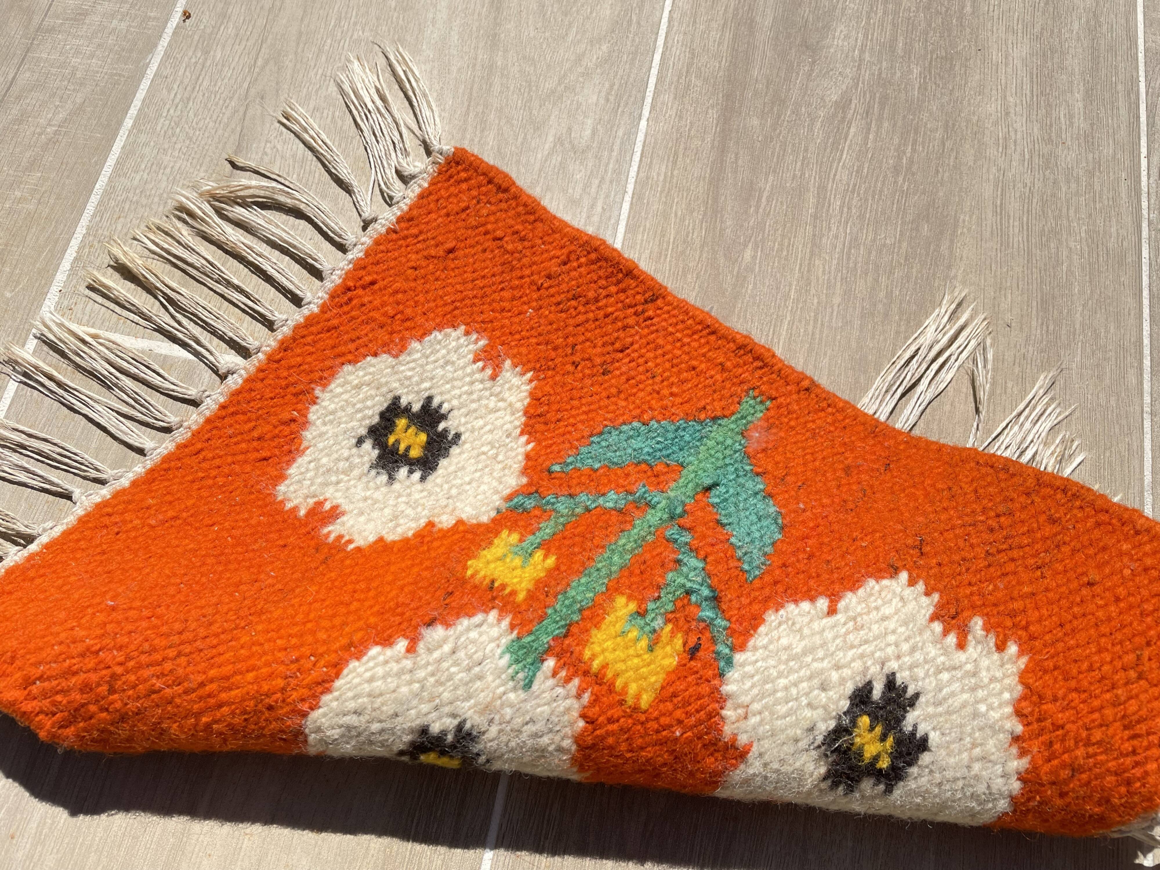 Carpet rolakan in wool decoration tulips 46cm x 25cm