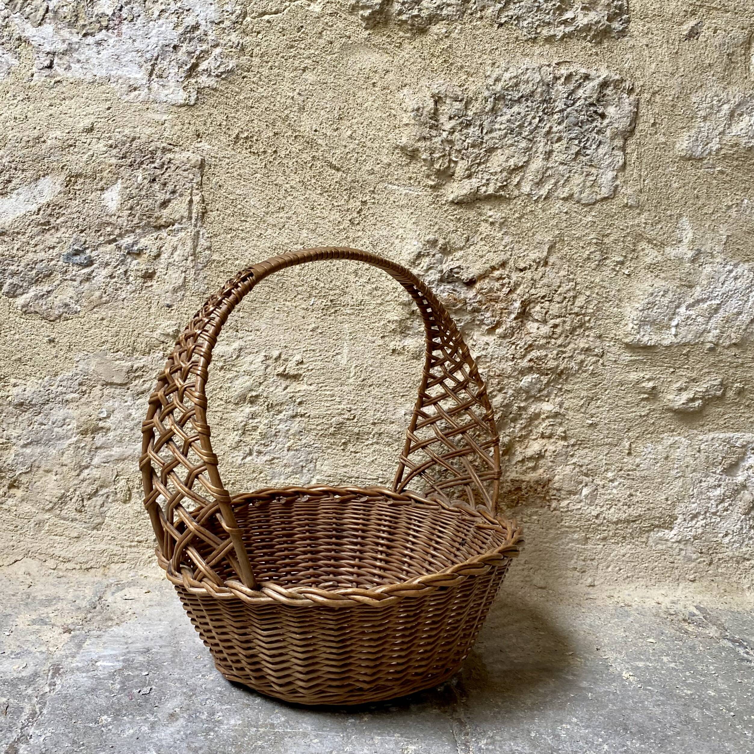 Wicker basket