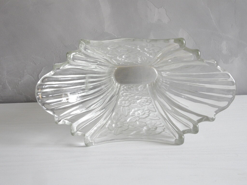 Art deco vase period moulded glass pressed to stylized flower decor