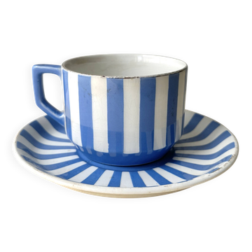 Large cup and saucer fox trott sarreguemines 1930s