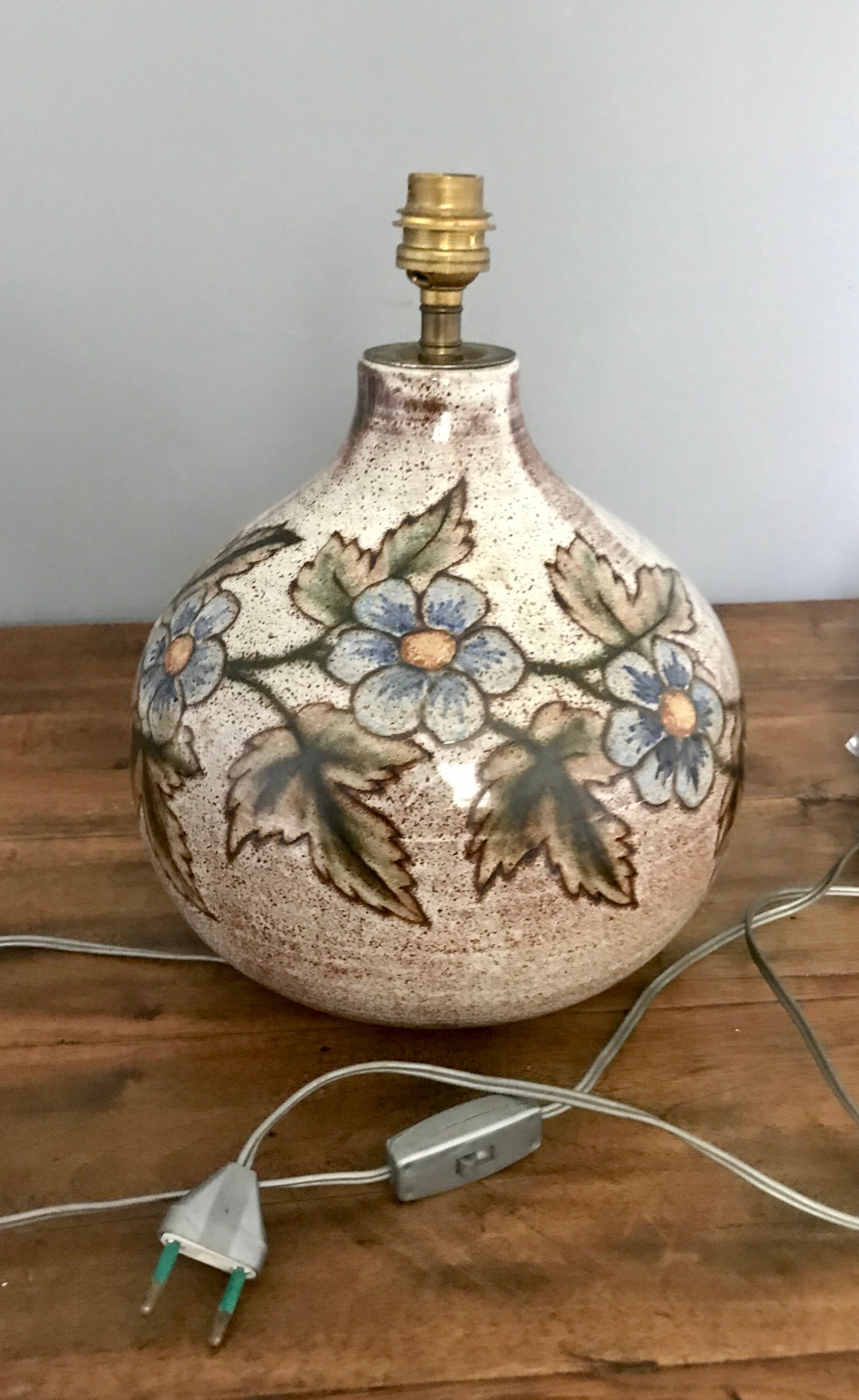 Pied de lampe en céramique