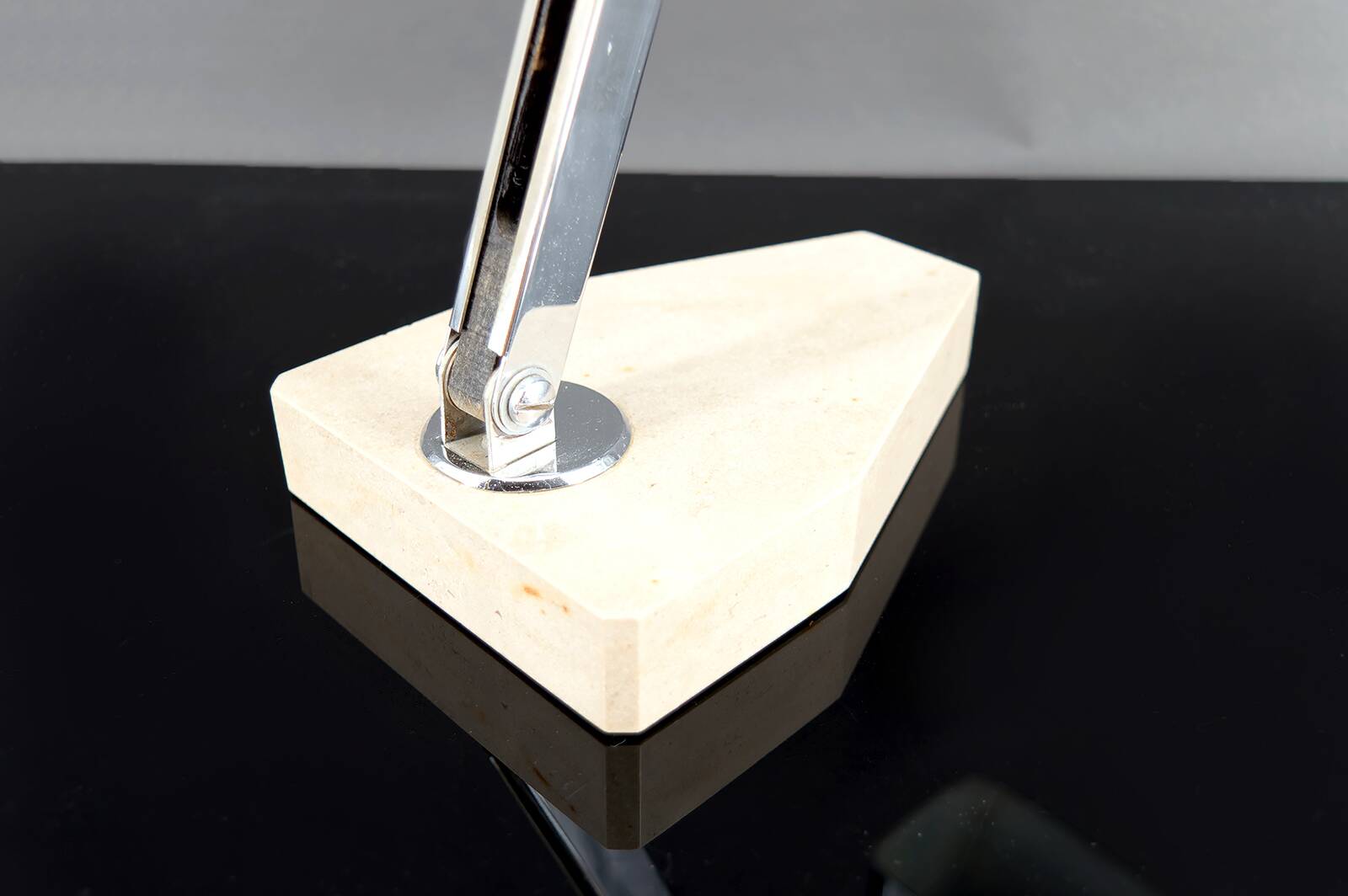 Important Art Deco Modernist Table Lamp, France, c. 1930