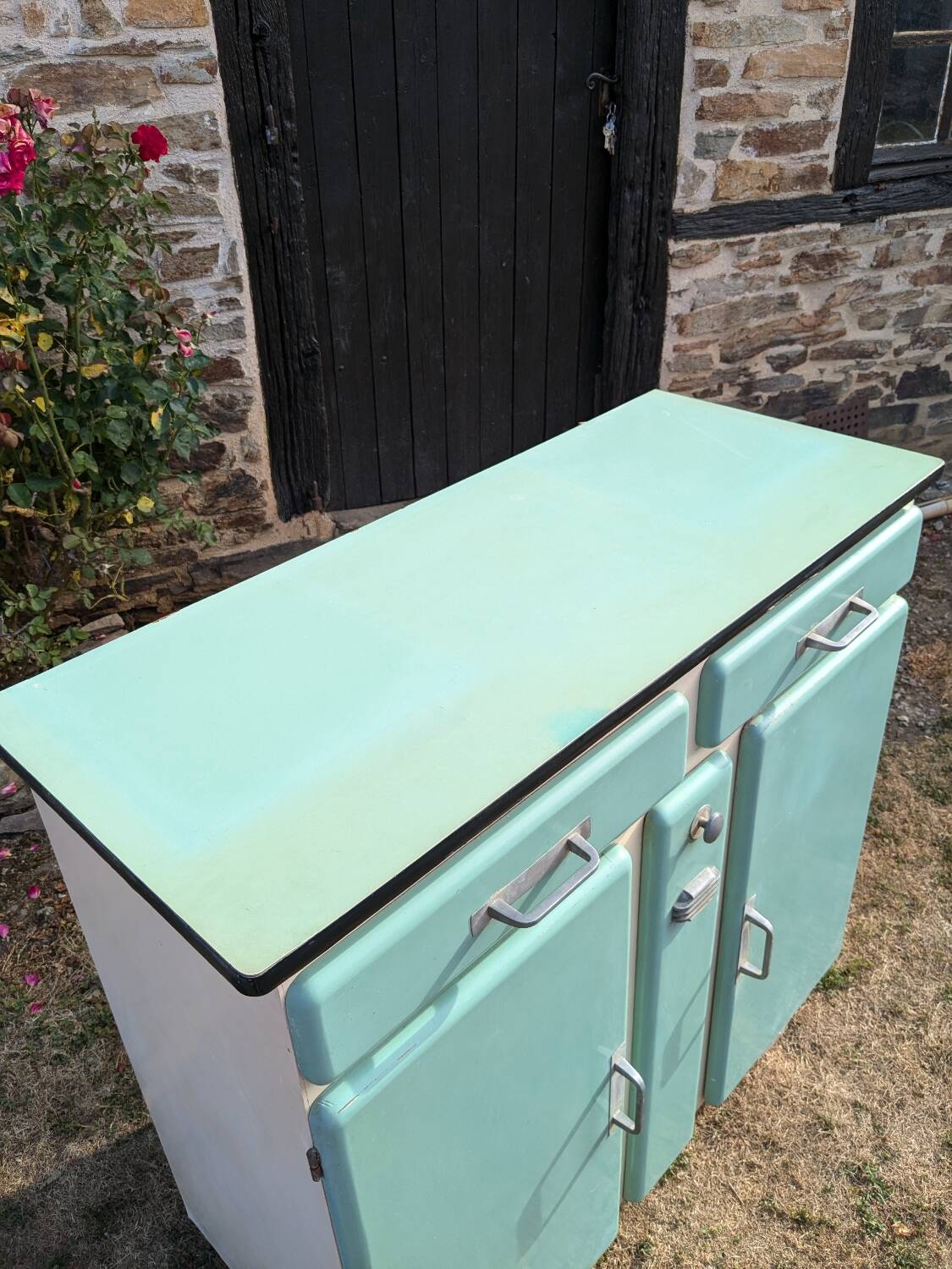 Mado cyan blue buffet