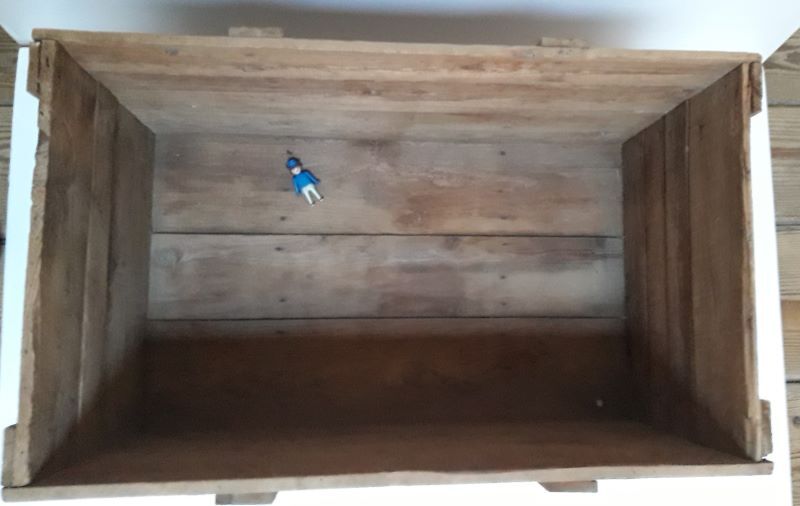 Transport box