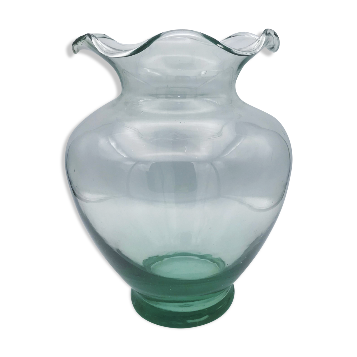 Vase in glass blown to collerette shades of vert 25 cm