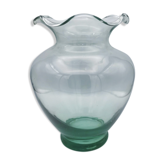 Vase in glass blown to collerette shades of vert 25 cm