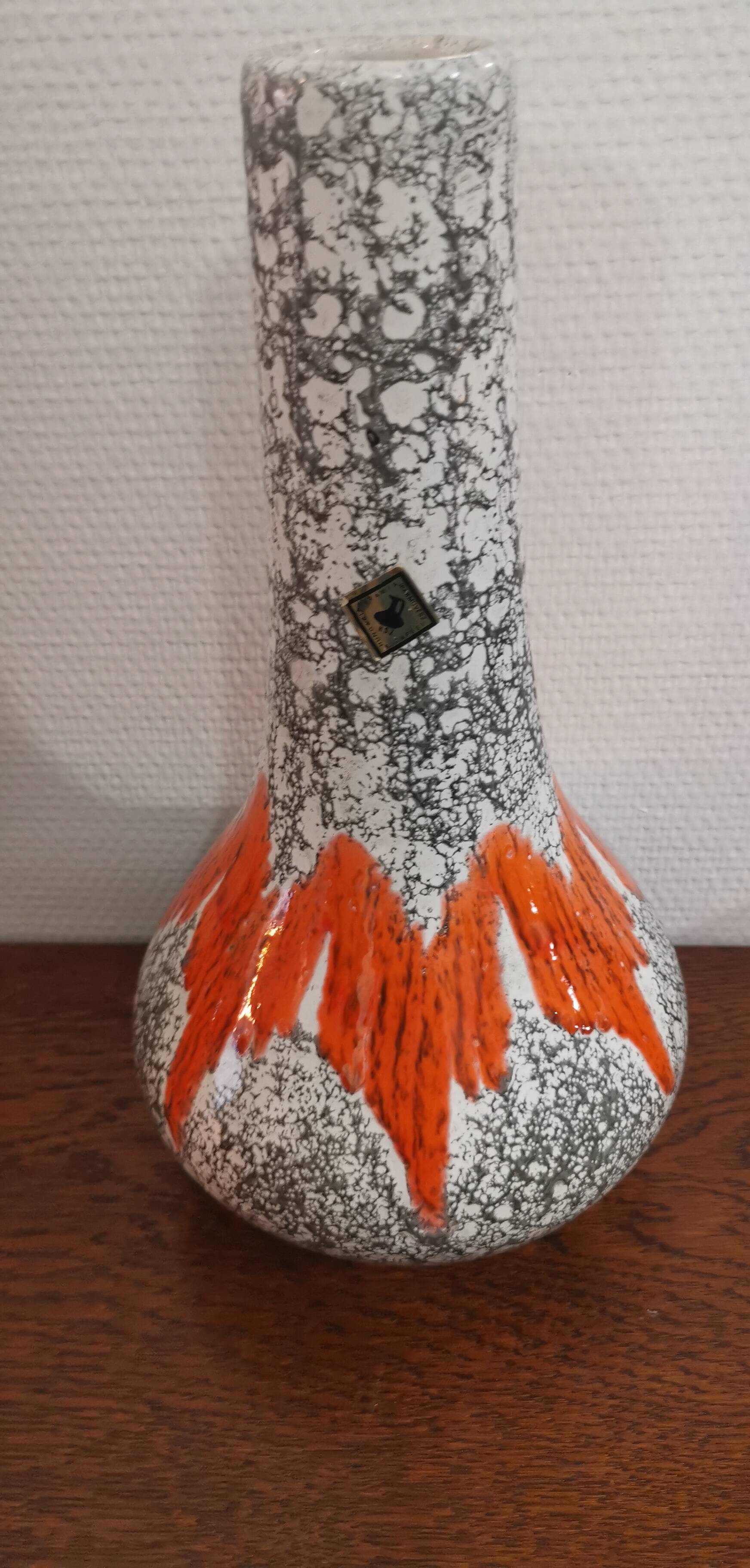 Vintage fat lava vase k369 made in Hungary in the 70s