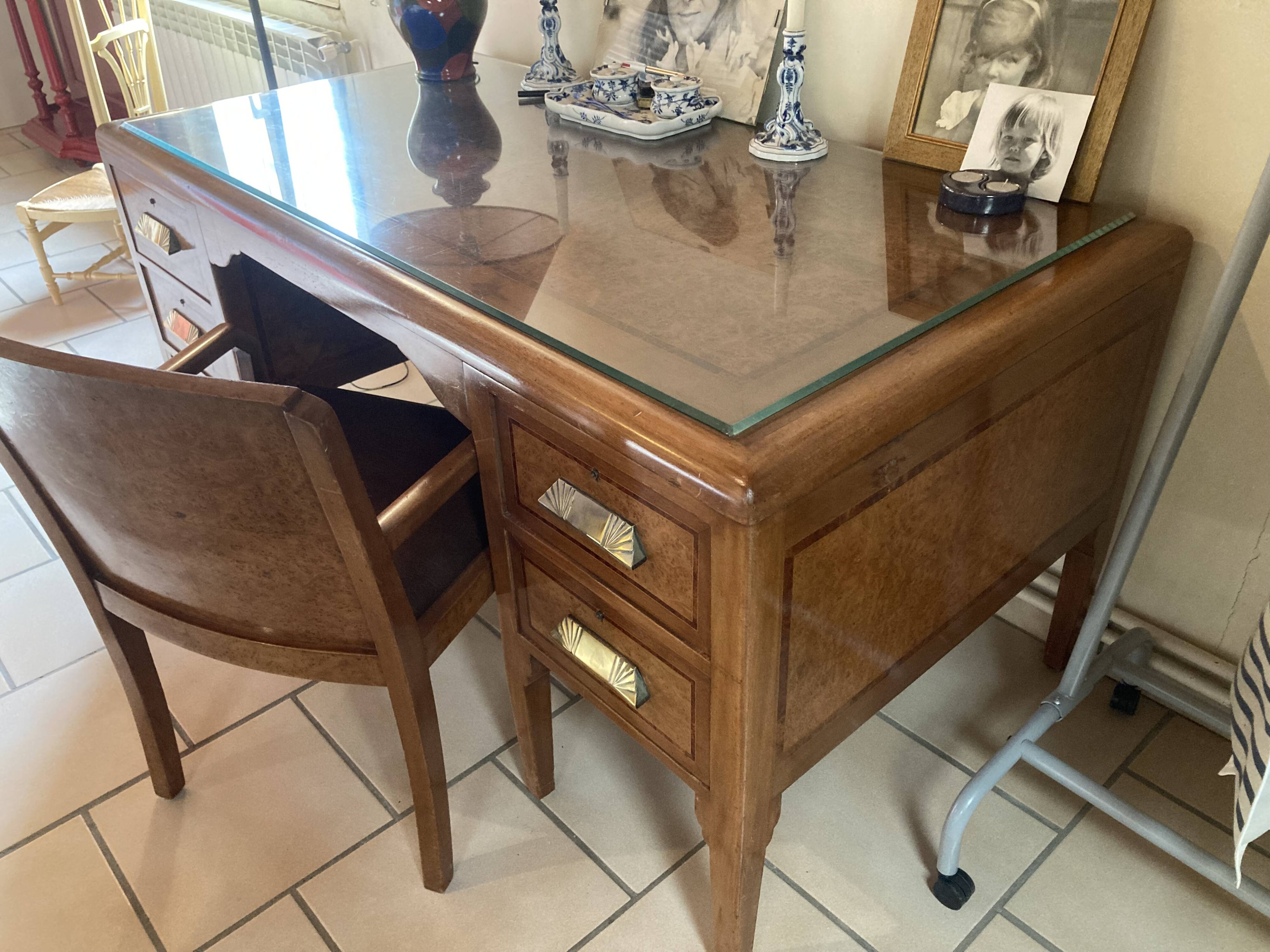 beau bureau art déco et son fauteuil