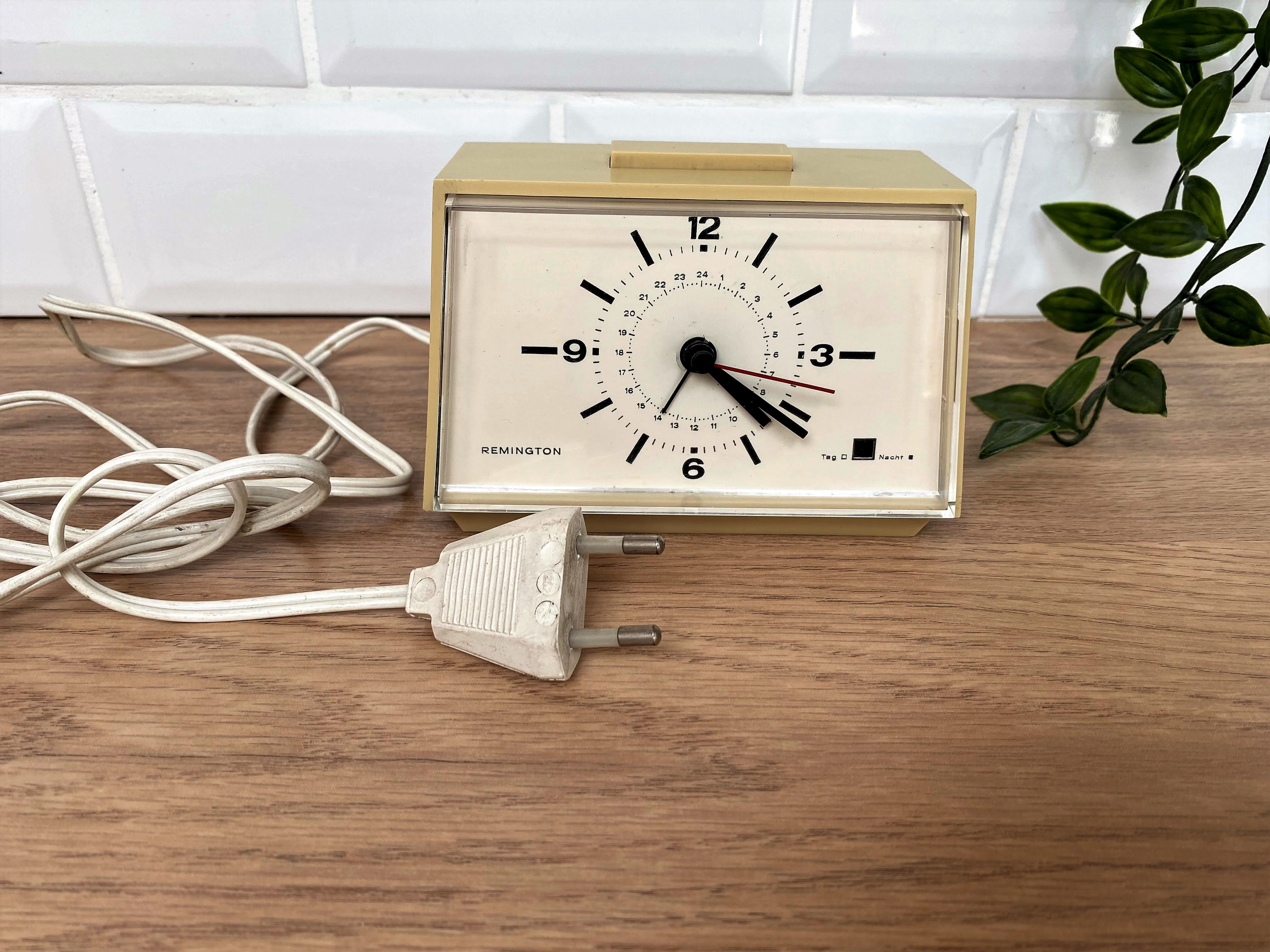 Vintage remington electric alarm clock