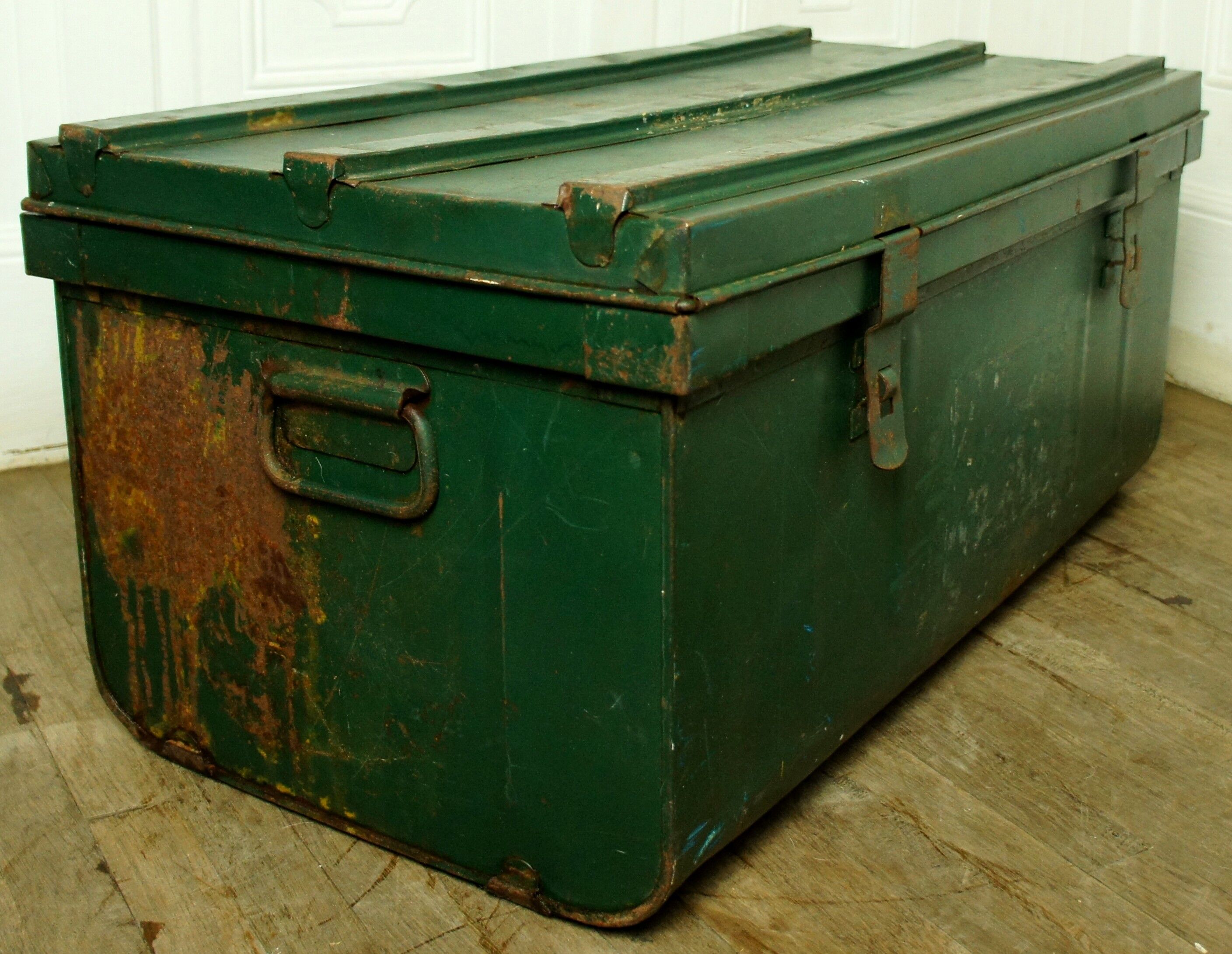 Military metal storage box